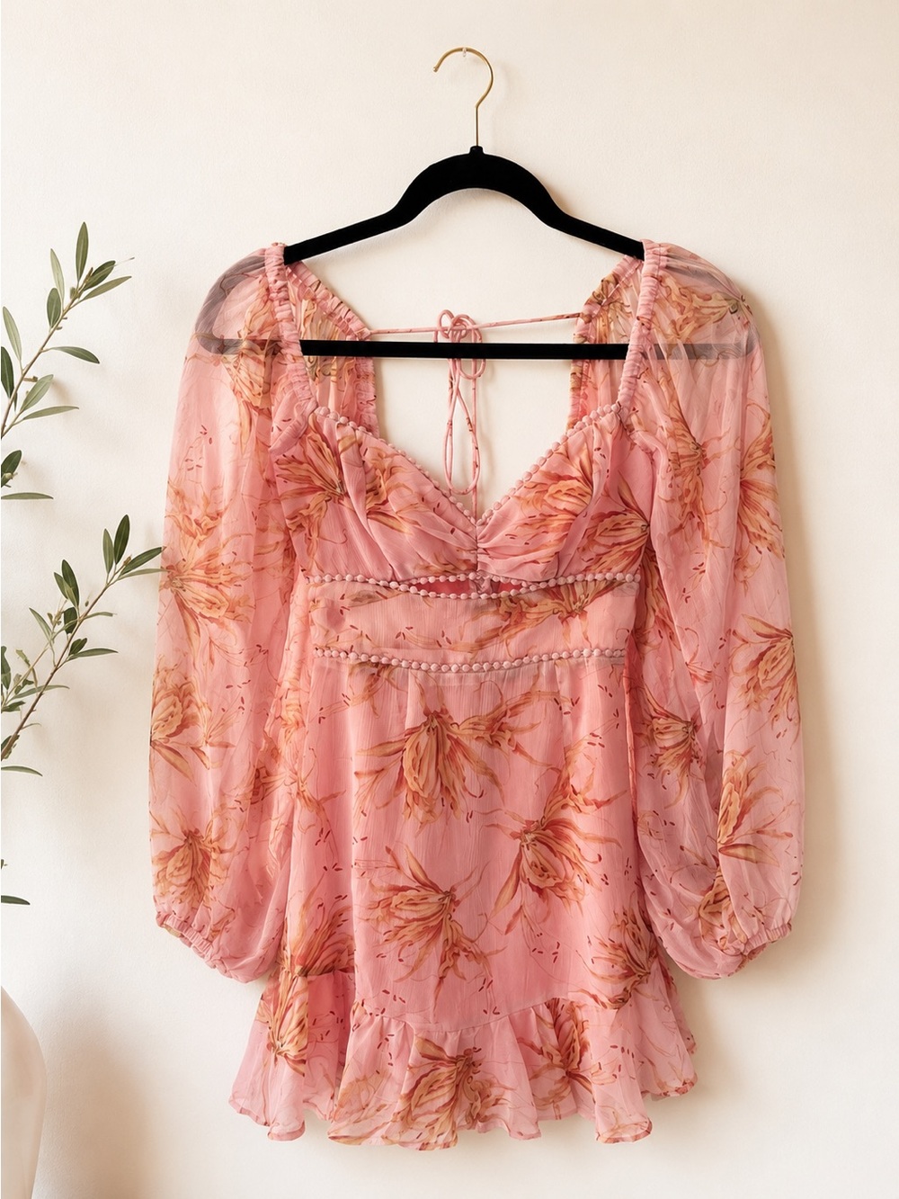 ✨ saints & secrets Romantic Pink Floral Puff Sleeve Mini Dress 🌸